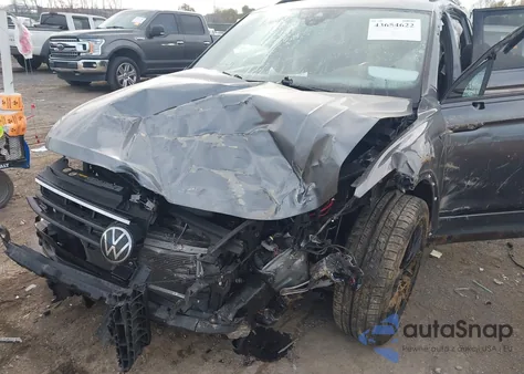 2022 Volkswagen Tiguan 2.0T Se R-Line Black z USA, uszkodzony, nr VIN 3VV8B7AXXNM041887